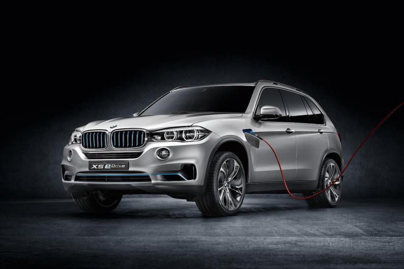 BMW-X5-plug-in